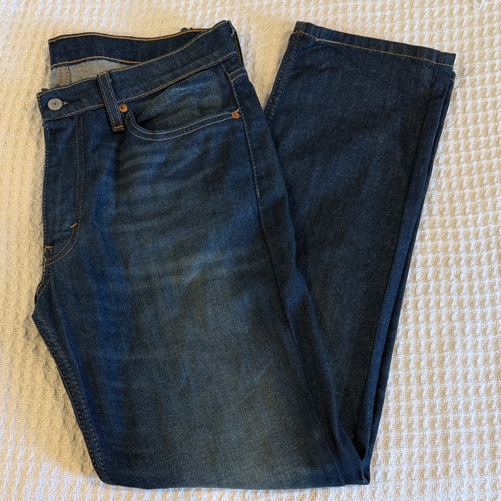 Levi's 514- 33 x 32- Dark Blue Straight Jeans for Men